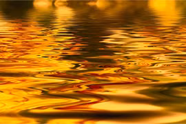 Có 20 triệu tấn vàng trong nước biển, sao con người không thể khai thác?