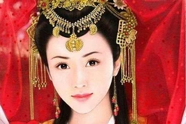 Kinh hãi ông hoàng “máu lạnh” thấy vợ chết cháy vẫn ngoảnh mặt làm ngơ 