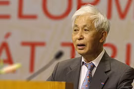 Chân dung “bà mối” đưa nhiều nhà khoa học Nobel đến Việt Nam