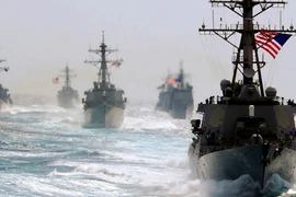 Mỹ mua tàu chiến nước ngoài để thu hẹp khoảng cách với Trung Quốc