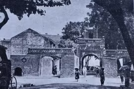 Bồi hồi ngắm loạt ảnh hiếm về “Hà Nội và những Cửa Ô" xưa