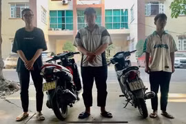 Đồng Nai: Bắt nhóm thanh niên mang dao cướp điện thoại lúc rạng sáng