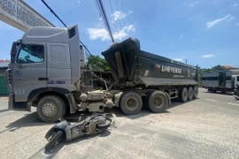 Tai nạn giữa xe ben và xe máy tại mỏ đá Phước Hòa