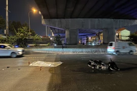 Xe máy va chạm xe tải,một thanh niên tử vong tại chỗ