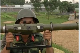 Xôn xao ảnh huấn luyện bảo vệ chuyên cơ