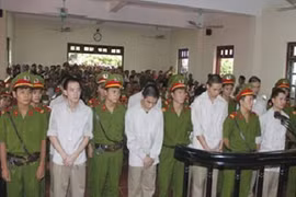 Vụ “quan tài diễu phố“: 1 án tử, 2 án chung thân