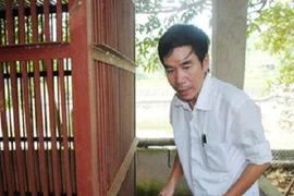 Con gấu cắn đứt hai tay cháu bé đã bị giết