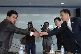 Ký thỏa thuận mở lại Khu công nghiệp Kaesong