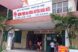 Vụ nhân bản kết quả xét nghiệm: Đình chỉ điều tra bị can Oanh