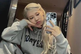 Học ngay cách diện áo nỉ ngày trở gió tôn dáng, trẻ trung như BlackPink