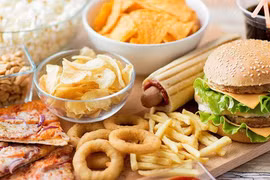 5 loại thực phẩm gây hại cho não bộ