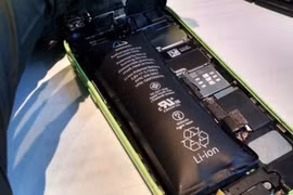 Pin điện thoại bị phồng có nguy hiểm không?