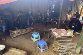 Ăn cỗ đám ma, hơn 10 người ở Sa Pa nhập viện cấp cứu