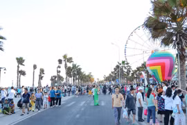 Bí quyết tránh bị "chặt chém" khi đi du lịch dịp 30/4-1/5