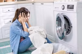 6 sai lầm thường gặp khiến quần áo giặt xong có mùi hôi mốc