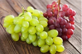 Bí quyết giúp bà nội trợ chọn nho tươi ngon, không chất bảo quản