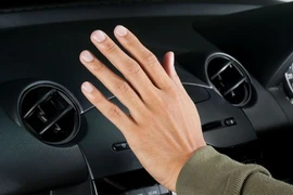 Mùa đông, sử dụng điều hòa trên ô tô thế nào tốt cho sức khỏe?