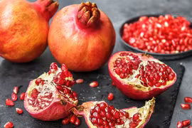 Mách bà nội trợ 6 mẹo chọn lựu ngọt ngon và mọng nước