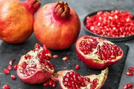 Mách bà nội trợ 6 mẹo chọn lựu ngọt ngon và mọng nước