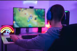 Người đàn ông 30 tuổi nhập viện tâm thần vì chơi game 10 tiếng mỗi ngày