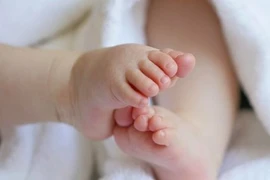 Tự sinh con tại nhà, sản phụ bị sốc mất máu nguy kịch tính mạng