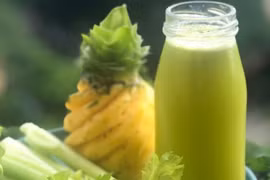 Mách bạn 4 công thức nước ép cần tây giúp đánh tan mỡ bụng