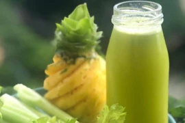 Mách bạn 4 công thức nước ép cần tây giúp đánh tan mỡ bụng