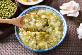 Chăm sóc da từ mặt nạ bột đậu xanh