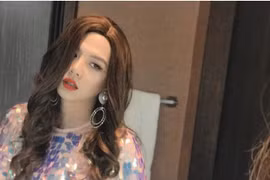 Màn giả gái “cực ngọt”, không kém bất cứ mỹ nhân nào của Duy Khánh