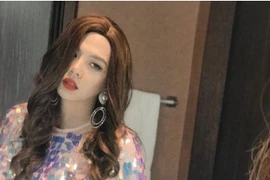 Màn giả gái “cực ngọt”, không kém bất cứ mỹ nhân nào của Duy Khánh