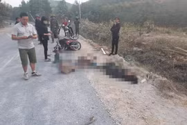 Ô tô tông va chạm với xe máy khiến 3 phụ nữ thương vong