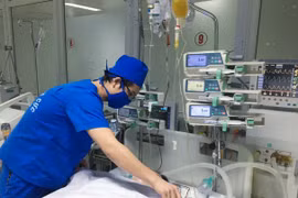 2 mẹ con sản phụ tử vong bất thường ở Nghệ An: Công an vào cuộc vụ 