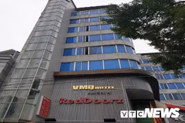 Doanh nghiệp ‘nuốt’ khách sạn Bàn Cờ Hà Nội: Ai chịu trách nhiệm?