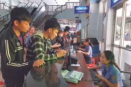 Vé máy bay Tết bán chậm, chỉ xe giường nằm là khan vé 