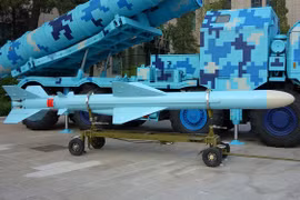 Trung Quốc bán tên lửa chống hạm C-802A cho Venezuela: Đòn đau cho Mỹ?