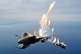 Pháp bán Rafale cho Hy Lạp, Ấn Độ nuối tiếc, Thổ Nhĩ Kỳ lo lắng