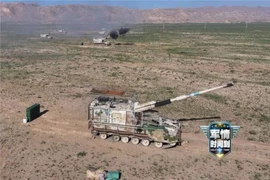 Pháo tự hành Trung Quốc cứ ngỡ như đang trên chiến trường Ukraine?