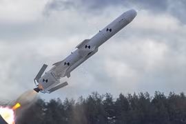 Romania nâng cấp tên lửa diệt hạm R-360 Neptune khiếp Nga gặp khó