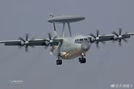 Chi tiết sức mạnh máy bay cảnh báo sớm KJ-500 trên đảo Hải Nam