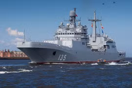 Giải mã vũ khí: Tàu đổ bộ LLA Ivan Gren quan trọng thế nào với Hải quân Nga?