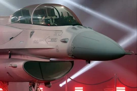 Tiêm kích F-16 “lột xác” nhờ hệ thống tác chiến điện tử mới