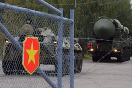 Nga "trình diện" tên lửa đạn đạo RS-26 trước thanh tra Mỹ