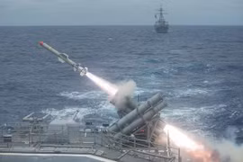 Có Hùng Phong 3 cực mạnh, sao Đài Loan vẫn phải mua tên lửa Harpoon?