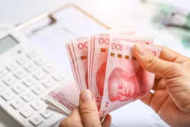 Cụ ông 'chết vì sung sướng' trên giường, lộ ra chuyện kỳ quái 