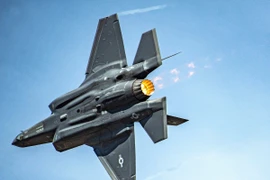 Đông Á thêm nóng khi Mỹ sắp triển khai F-35 đến Nhật Bản 