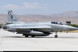 Azerbaijan muốn dùng tiêm kích Trung Quốc đối phó Su-30SM Armenia?