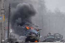 Mỹ chuyển thêm tên lửa cho Ukraine, máy bay Nga bị thách thức