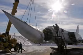 Ukraine đòi phát triển vũ khí hạt nhân; Mỹ sợ Nga sẽ vào cuộc