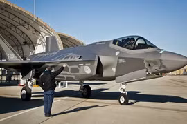 Quân đội NATO nhập khẩu hàng trăm tiêm kích F-35... Nga không ngán! 