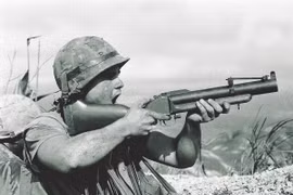 Soi kỹ ưu, nhược điểm của súng phóng lựu M79 Mỹ